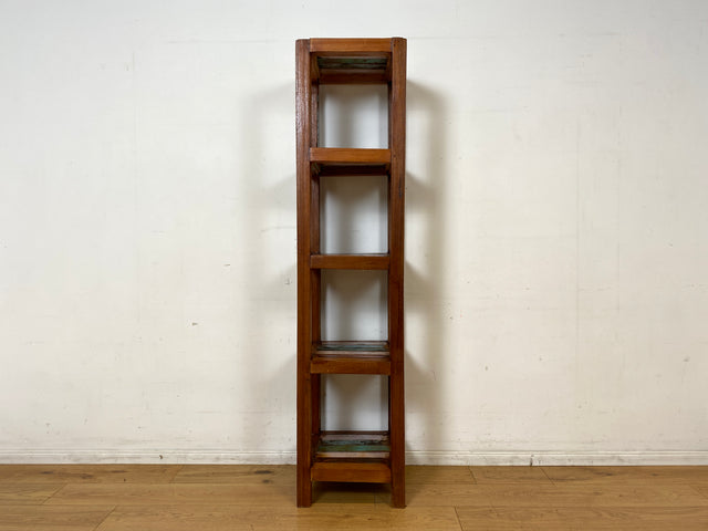 Farbenfrohes, nachhaltiges und sehr robustes schmales Regal aus altem Bootsholz in Originalfarben I Teakholz Massiv I Holzregal Bücherregal Badregal Küchenregal I