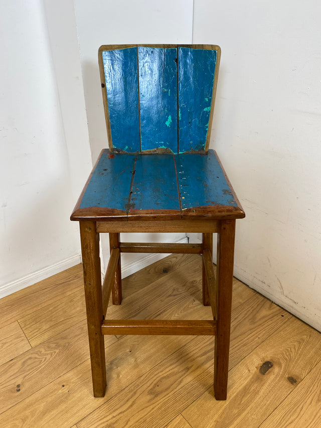 Einzigartiger Barhocker handgefertigt aus altem Bootsholz in blauer & türkiser Originalfarbe I Barhöcker Barstühle Stühle Kücheninsel Bartisch Gastro Möbel