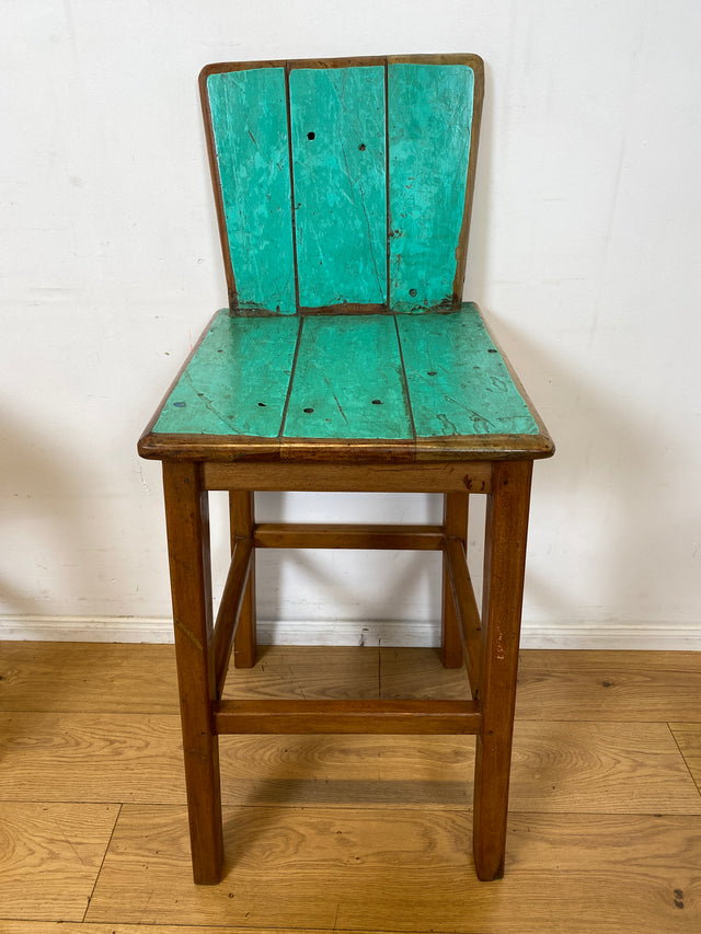 Einzigartiger Barhocker handgefertigt aus altem Bootsholz in blauer & türkiser Originalfarbe I Barhöcker Barstühle Stühle Kücheninsel Bartisch Gastro Möbel
