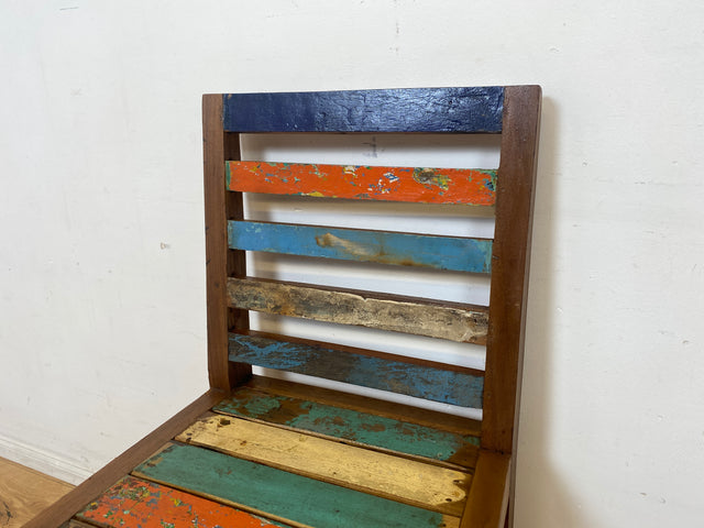 Bunterschöner und nachhaltiger Sprossenstuhl handgefertigt aus altem Bootsholz in Originalfarben I bunte Stühle Küchenstühle Esszimmerstühle Holzstühle I