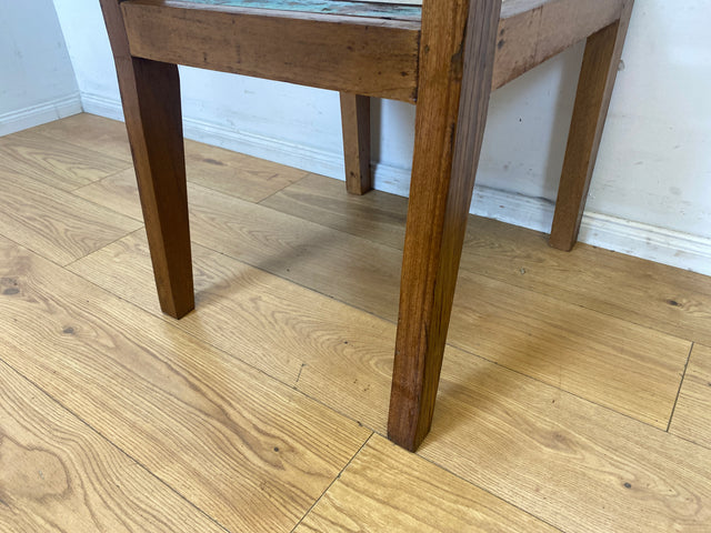 Bunterschöner und nachhaltiger Sprossenstuhl handgefertigt aus altem Bootsholz in Originalfarben I bunte Stühle Küchenstühle Esszimmerstühle Holzstühle I