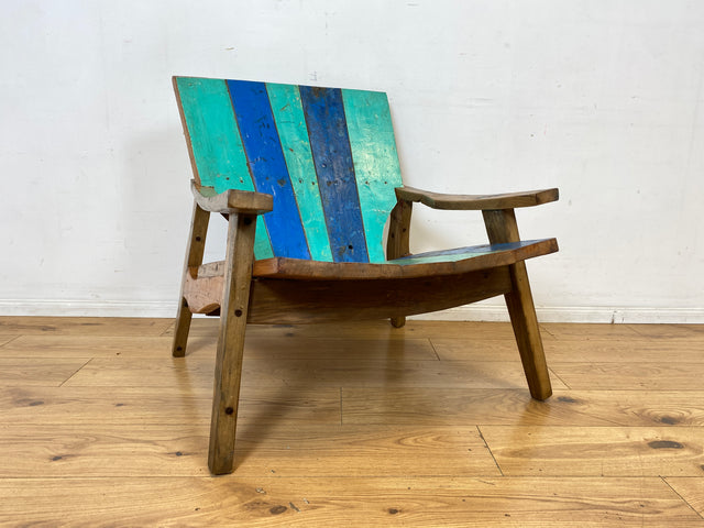 Formschöner und outdoor geeigneter Sessel aus altem Bootsholz in Originalfarben I Loungesessel Holzsessel Armchair Gartensessel Stuhl Gartenstuhl Balkon I