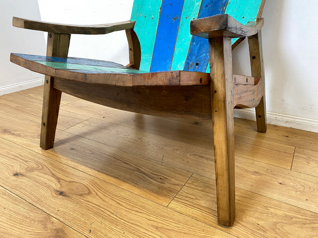 Formschöner und outdoor geeigneter Sessel aus altem Bootsholz in Originalfarben I Loungesessel Holzsessel Armchair Gartensessel Stuhl Gartenstuhl Balkon I