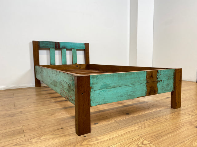 Boatwood by WMK # Beautiful &amp; sustainable single bed for mattresses 100x200 made from old boat wood, a handmade unique piece made from solid teak # Bed Daybed Bed Loft Industrial Design Boat Furniture Green