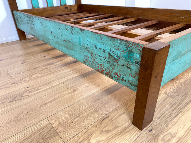 Boatwood by WMK # Beautiful &amp; sustainable single bed for mattresses 100x200 made from old boat wood, a handmade unique piece made from solid teak # Bed Daybed Bed Loft Industrial Design Boat Furniture Green