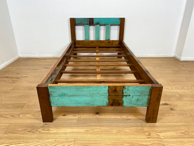 Boatwood by WMK # Beautiful &amp; sustainable single bed for mattresses 100x200 made from old boat wood, a handmade unique piece made from solid teak # Bed Daybed Bed Loft Industrial Design Boat Furniture Green