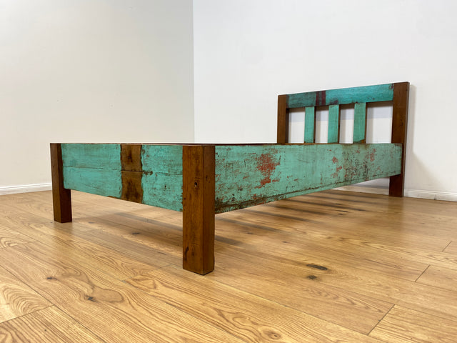 Boatwood by WMK # Beautiful &amp; sustainable single bed for mattresses 100x200 made from old boat wood, a handmade unique piece made from solid teak # Bed Daybed Bed Loft Industrial Design Boat Furniture Green