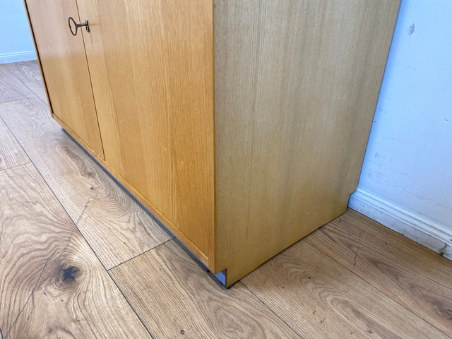 WMK I DDR Designer Highboard 605 von Bruno Knoblauch für VEB Hellerau aus 1968 in Esche I Bücherschrank Bücherregal Regal Regalwand Stringregal Kommode Mid-Century Vintage I Berlin Stuttgart Münster