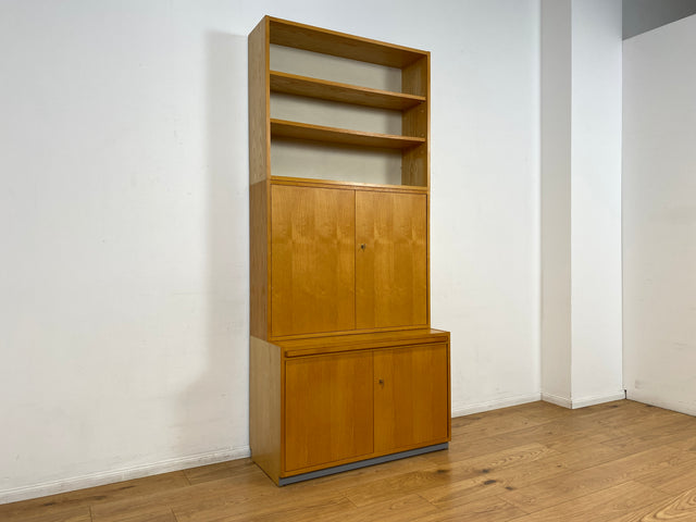 WMK I DDR Designer Highboard 605 von Bruno Knoblauch für VEB Hellerau aus 1968 in Esche I Bücherschrank Bücherregal Regal Regalwand Stringregal Kommode Mid-Century Vintage I Berlin Stuttgart Münster