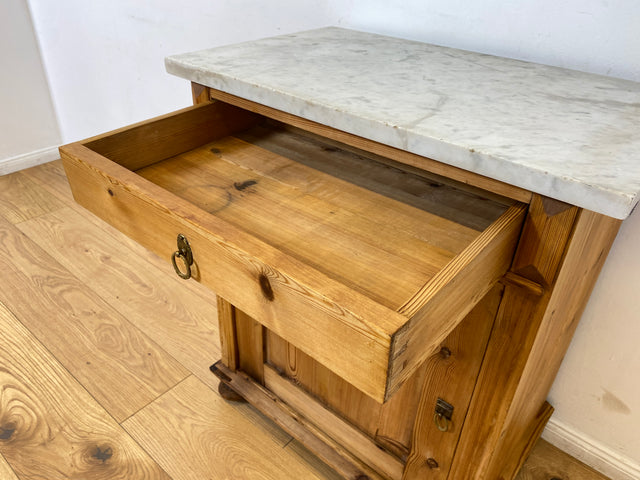 WMK I Schöne antike dänische Kommode aus vollem Holz mit Marmorplatte, Schublade & Messinggriffen I Schrank Marmorkommode Flurkommode Waschtisch Ablage Weichholz Jugendstil Vintage Berlin Bremen Bonn
