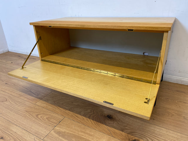 WMK I Kultiges Designer Sideboard 430/61 von Joachim Nebelung für VEB Hellerau in Sen Esche auf neuen Hairpin Metallfüssen