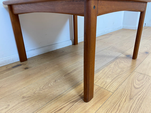 WMK # Stilvoller und gut erhaltener skandinavischer Designercouchtisch von Glostrup Møbelfabrik aus massivem Teakholz # Couchtisch Wohnzimmertisch Coffee table Teak Danish Design Mid-Century Vintage