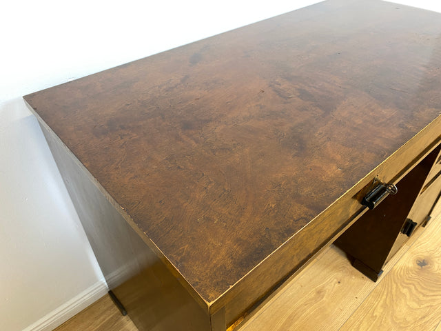 WMK # Wunderschöner und gut erhaltener kleiner dunkler skandinavischer Art Deco Schreibtisch aus vollem Holz mit Schubladen und hübschen Originalgriffen # Bürotisch Arbeitstisch Desk Sekretär Vintage