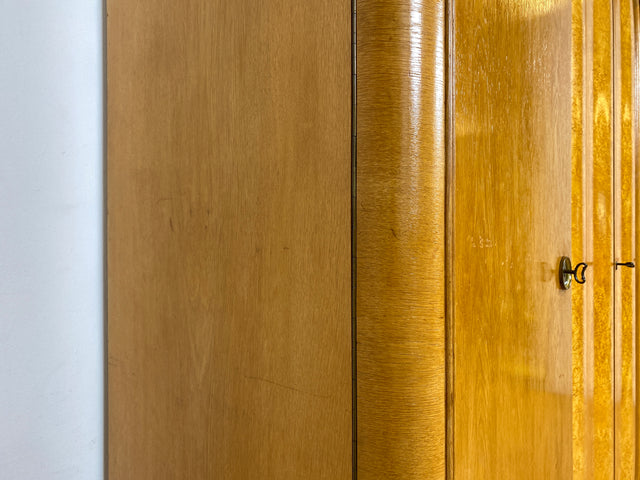 WMK I Wunderschöner heller 1930er Jahre Art Deco Kleiderschrank aus vollem Holz mit perfekter Aufteilung I Schrank Wäscheschrank Schlafzimmerschrank Wardrobe Antik Vintage I Berlin Dresden Regensburg