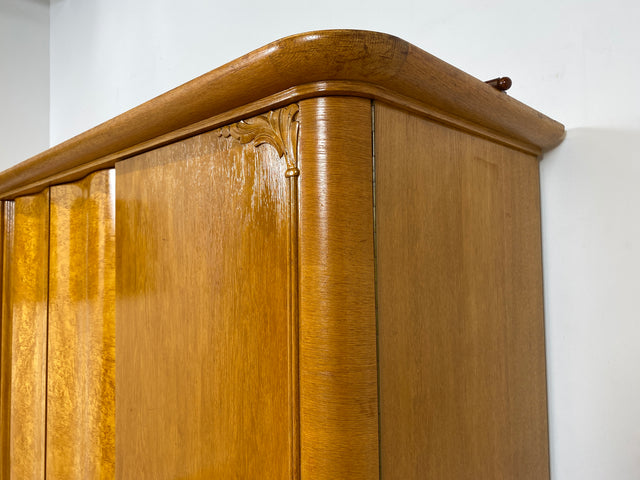 WMK I Wunderschöner heller 1930er Jahre Art Deco Kleiderschrank aus vollem Holz mit perfekter Aufteilung I Schrank Wäscheschrank Schlafzimmerschrank Wardrobe Antik Vintage I Berlin Dresden Regensburg