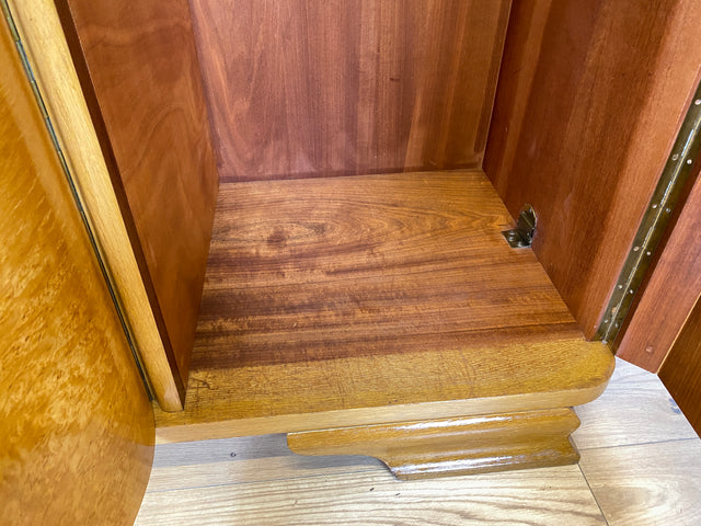 WMK I Wunderschöner heller 1930er Jahre Art Deco Kleiderschrank aus vollem Holz mit perfekter Aufteilung I Schrank Wäscheschrank Schlafzimmerschrank Wardrobe Antik Vintage I Berlin Dresden Regensburg