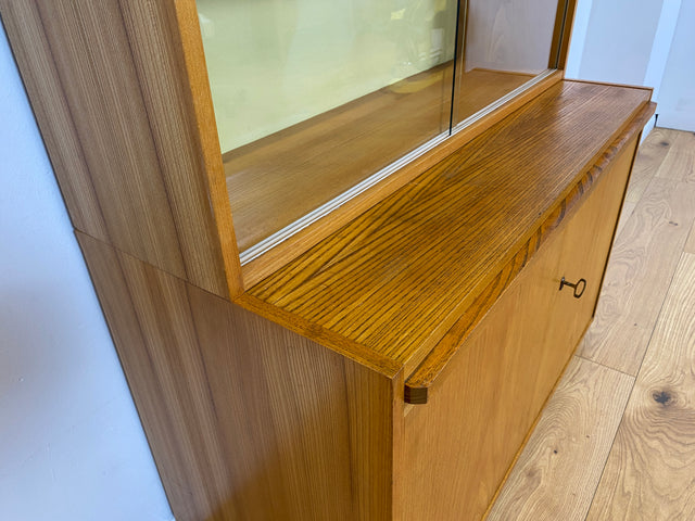 WMK I Stilvoller Designer Bücherschrank aus 1960ern von Bruno Knoblauch für VEB Hellerau I Bücherregal Regal Sekretär Highboard Regalwand Vitrine Büchervitrine Vintage Mid-Century DDR Berlin Hannover
