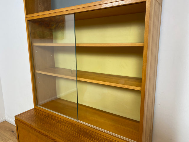 WMK I Stilvoller Designer Bücherschrank aus 1960ern von Bruno Knoblauch für VEB Hellerau I Bücherregal Regal Sekretär Highboard Regalwand Vitrine Büchervitrine Vintage Mid-Century DDR Berlin Hannover