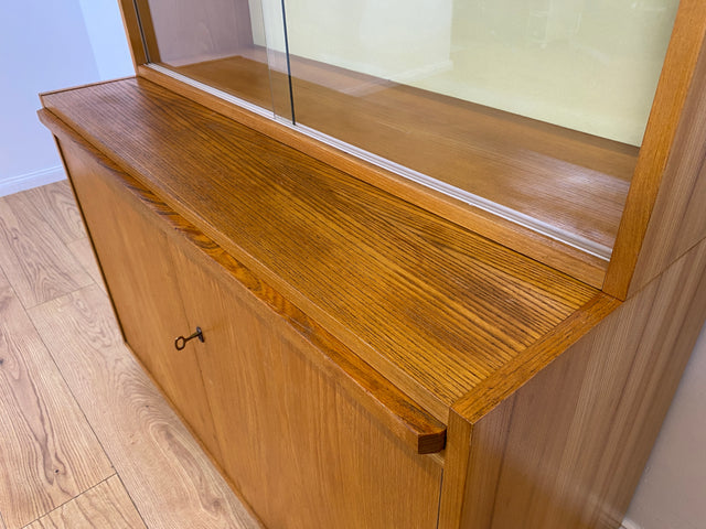 WMK I Stilvoller Designer Bücherschrank aus 1960ern von Bruno Knoblauch für VEB Hellerau I Bücherregal Regal Sekretär Highboard Regalwand Vitrine Büchervitrine Vintage Mid-Century DDR Berlin Hannover