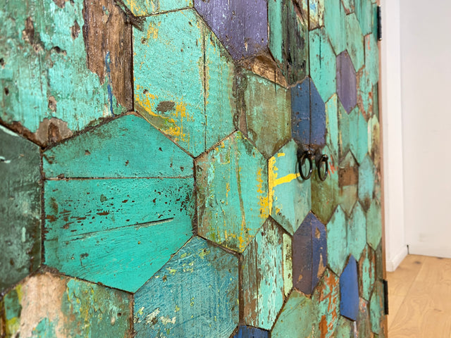 Boatwood by WMK I Einzigartiger handgefertigter Schrank aus altem Bootsholz I Teakholz massiv I Highboard Kommode Sideboard Wäscheschrank Bar Barschrank Schuhschrank Schuhkommode Berlin Usedom Bremen