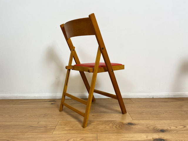WMK # 1/11 Stylish, comfortable and stable Scandinavian mid-century folding chair with red imitation leather cover, stackable # Stacking chair, wooden chair, kitchen chair, balcony chair, school chair, vintage 60s