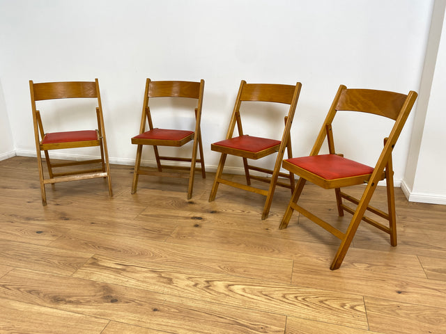 WMK # 1/11 Stylish, comfortable and stable Scandinavian mid-century folding chair with red imitation leather cover, stackable # Stacking chair, wooden chair, kitchen chair, balcony chair, school chair, vintage 60s