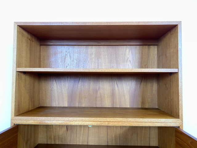 WMK # Stilvolles und sehr gut erhaltenes hohes & modulares Mid-Century Highboard aus 1960 in Teakholz mit Schubladen und Regal # Schrank Bücherschrank Wäscheschrank Regalwand Schrankwand Vintage Teak