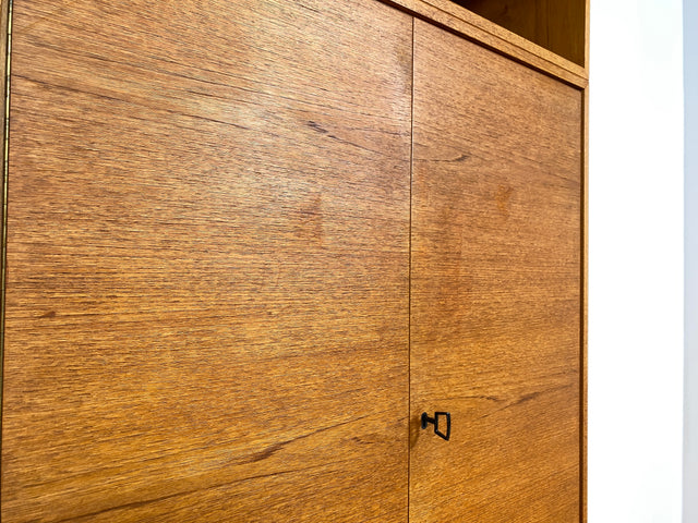 WMK # Stilvolles und sehr gut erhaltenes hohes & modulares Mid-Century Highboard aus 1960 in Teakholz mit Schubladen und Regal # Schrank Bücherschrank Wäscheschrank Regalwand Schrankwand Vintage Teak