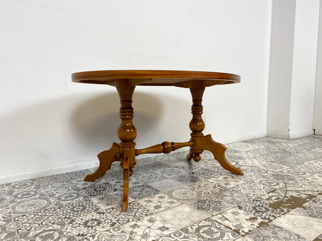 WMK Hübscher und gut erhaltener Couchtisch mit schönen gedrechselten Tischbeinen & wunderschöner Maserung # Salontisch Wohnzimmertisch Coffee Table Beistelltisch Stilmöbel Vintage # Lieferung möglich