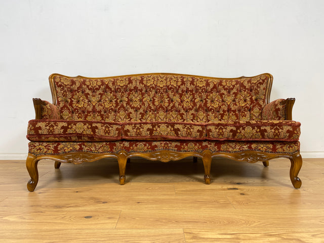 WMK Pompöses, bequemes und sehr gut erhaltenes Vintage Sofa im Stile des Rokoko mit hochwertigem Brokat Stoffbezug und reichverziertem Nussbaum Rahmen # Couch Chaiselongue Barock Chippendale Vintage