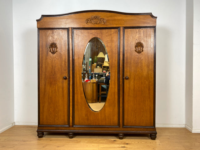 WMK Sehr imposanter und gut erhaltener antiker Kleiderschrank aus vollem Eichenholz mit Spiegeltür # Schrank Wäscheschrank Schlafzimmerschrank Dielenschrank Bauernschrank Wardrobe Vintage Jugendstil