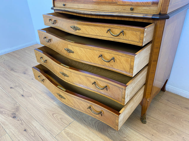WMK # Vornehmer und gut erhaltener dänischer 60er Jahre Sekretär im Stil Louis XVI aus vollem Holz, mit feinen Intarsien # Sekretär Schreibschrank Schreibtisch Kommode Desk Barock Rokoko XV Vintage