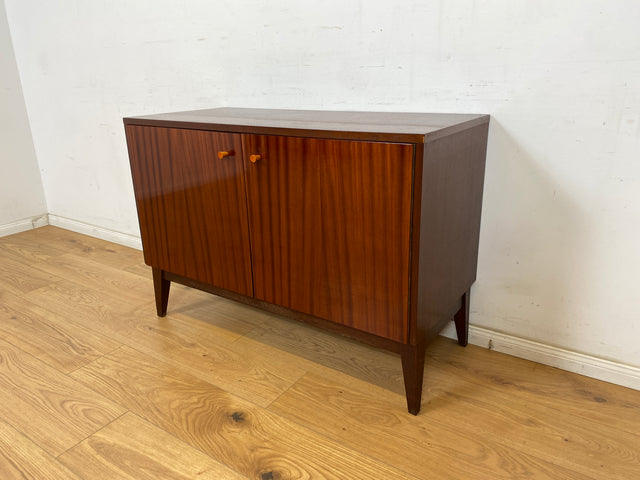 WMK Stilvolle & geräumige Mid-Century Kommode von Wohnraummöbel-Kombinat Anklam in Mahagoni aus 1969 # Sideboard TV-Lowboard Lowboard Flurkommode Wäschekommode Schuhschrank Schrank 60er Vintage Retro