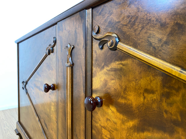 WMK Vornehmes & sehr gut erhaltenes skandinavisches antikes Sideboard (um 1920) aus vollem Holz mit Schubladen # Kommode Anrichte Schrank Wäschekommode Fernsehkommode TV-Lowboard Vintage Jugendstil