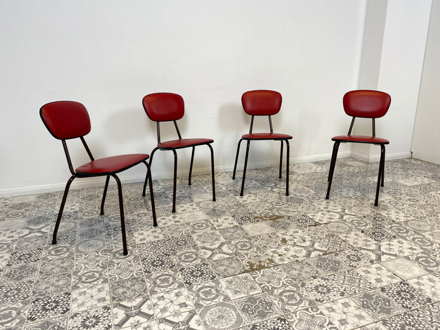 WMK Retro pur! Set aus 4 formschönen & gut erhaltenen dänischen Mid-Century Küchenstühlen mit roter Kunstlederpolsterung # Stühle Esszimmerstühle Metallstühle Dininig chairs Space Age Vintage DDR