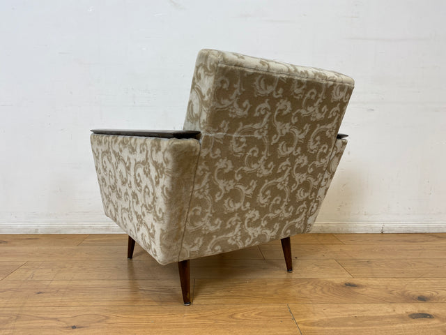 WMK Stilvoller und gut erhaltener Mid-Century Sessel mit Originalbezug und edlem Holzgestell