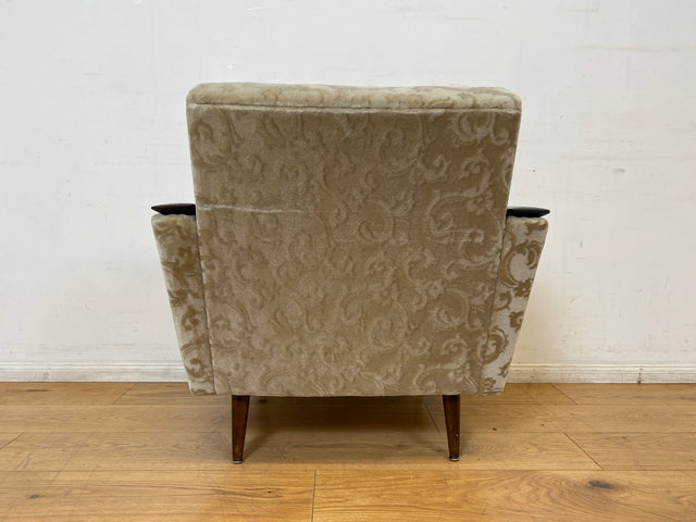 WMK Stilvoller und gut erhaltener Mid-Century Sessel mit Originalbezug und edlem Holzgestell