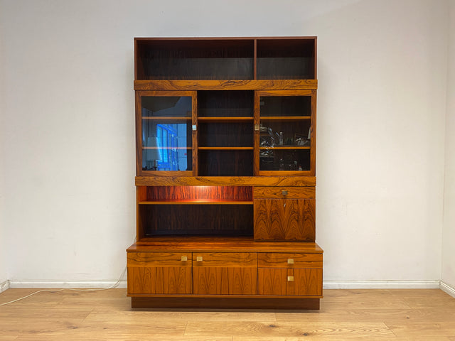 WMK Hochwertiger und sehr gut erhaltener skandinavische Bücherschrank in Palisander mit Vitrine & edlen Messinggriffen # Regal Bücherregal Wohnzimmerschrank Highboard Sideboard Rosewood Vintage Design