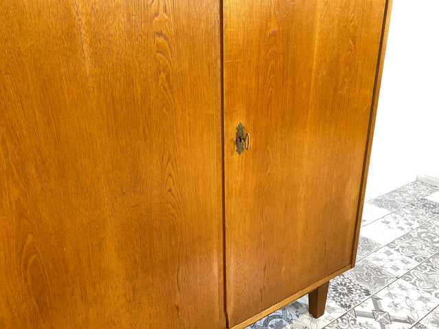 WMK Stilvoller jedoch etwas abgerockter Mid-Century Wäscheschrank 602/B aus 1961 in Senesche , ein Original von Franz Ehrlich für VEB Hellerau # Schrank Highboard Sideboard Kommode DDR 60er Vintage