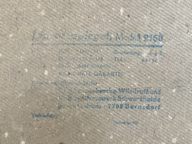 WMK I Versand möglich I Sehr schöner weißer ovaler 70er Jahre Spiegel im Barock Stil mit floralem Kunststoff Spiegelrahmen I Wandspiegel Flurspiegel Mirror Rokoko Vintage I Berlin Dresden Stuttgart