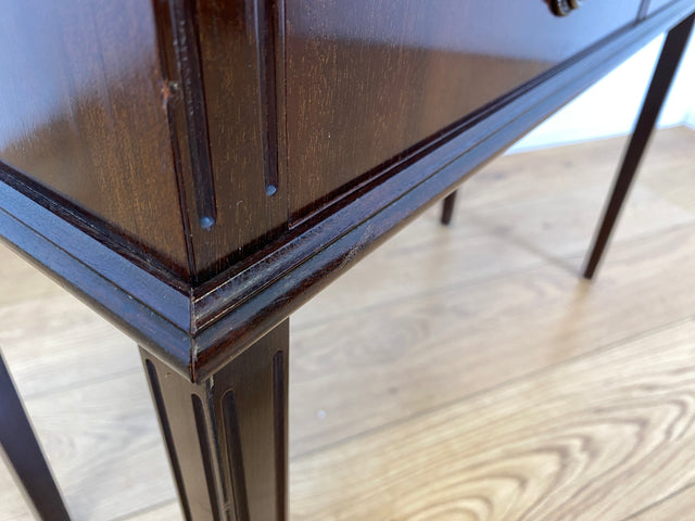 WMK I Sehr elegante kleine Vintage Kommode in englischem Stil mit Schubladen und schönen Messinggriffen I Ablage Sideboard Lowboard TV Bank Flur Bad Wäsche Regency Empire Berlin Dortmund Hannover