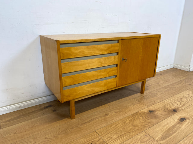 WMK Stilvolle und sehr gut erhaltene Kommode 794/9 aus 1961 von VEB Hellerau mit Schubladen # Sideboard Designerkommode Lowboard TV-Lowboard TV-Bank Wäschekommode Schuhschrank Vintage Mid-Century DDR