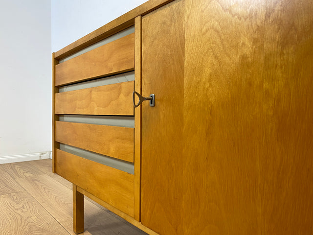 WMK Stilvolle und sehr gut erhaltene Kommode 794/9 aus 1961 von VEB Hellerau mit Schubladen # Sideboard Designerkommode Lowboard TV-Lowboard TV-Bank Wäschekommode Schuhschrank Vintage Mid-Century DDR