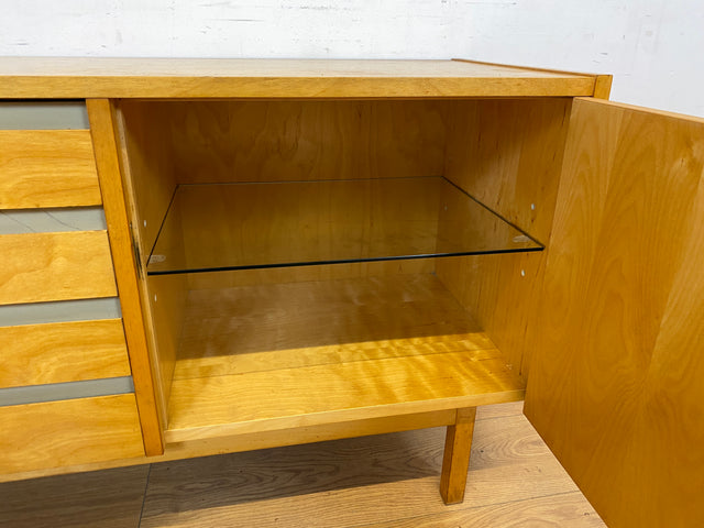 WMK Stilvolle und sehr gut erhaltene Kommode 794/9 aus 1961 von VEB Hellerau mit Schubladen # Sideboard Designerkommode Lowboard TV-Lowboard TV-Bank Wäschekommode Schuhschrank Vintage Mid-Century DDR