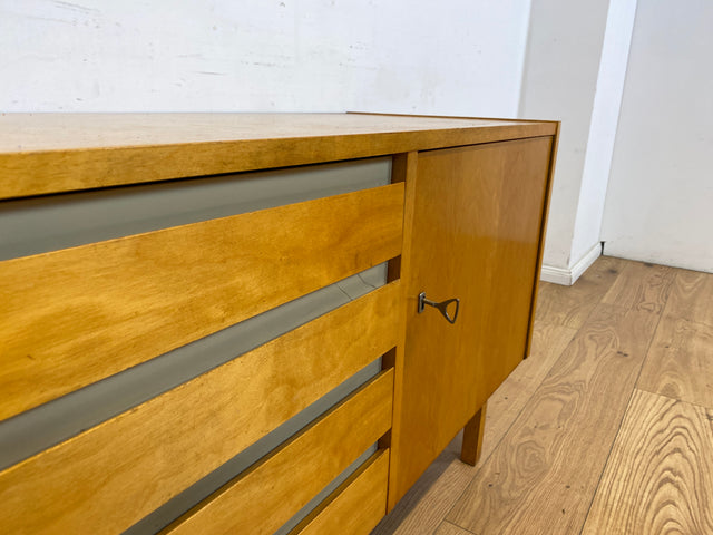 WMK Stilvolle und sehr gut erhaltene Kommode 794/9 aus 1961 von VEB Hellerau mit Schubladen # Sideboard Designerkommode Lowboard TV-Lowboard TV-Bank Wäschekommode Schuhschrank Vintage Mid-Century DDR