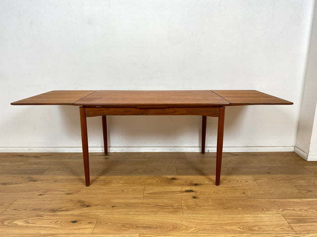 WMK Stilvoller und gut erhaltener ausziehbarer skandinavischer Esstisch in edlem Teakholz # Esstisch Tisch Küchentisch Holztisch Dining Table Ausziehtisch Danish Design Mid-Century Vintage Teak 60er