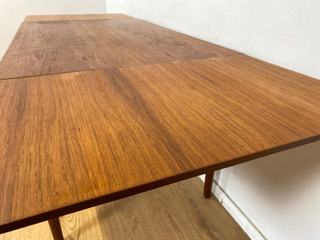 WMK Stilvoller und gut erhaltener ausziehbarer skandinavischer Esstisch in edlem Teakholz # Esstisch Tisch Küchentisch Holztisch Dining Table Ausziehtisch Danish Design Mid-Century Vintage Teak 60er