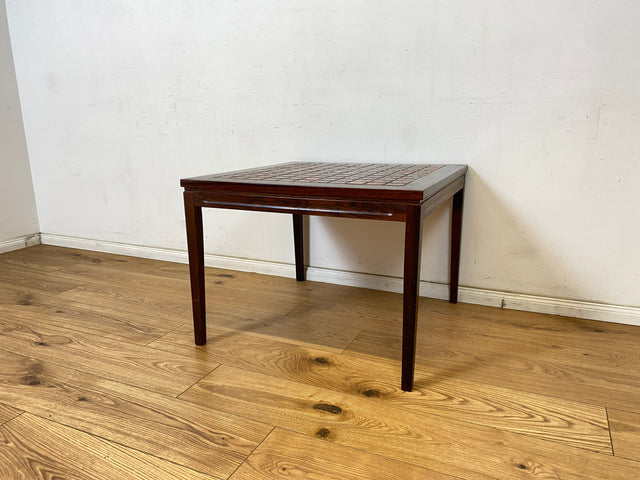 WMK Schöner und sehr gut erhaltener skandinavischer Couchtisch aus Palisander mit kunstvoll gestalteten Fliesen # Wohnzimmertisch Beistelltisch Fliesentisch Coffe table Vintage Mid-Century Rosewood