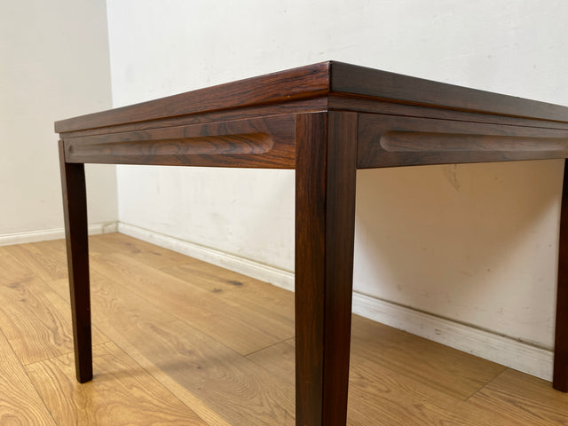 WMK Schöner und sehr gut erhaltener skandinavischer Couchtisch aus Palisander mit kunstvoll gestalteten Fliesen # Wohnzimmertisch Beistelltisch Fliesentisch Coffe table Vintage Mid-Century Rosewood