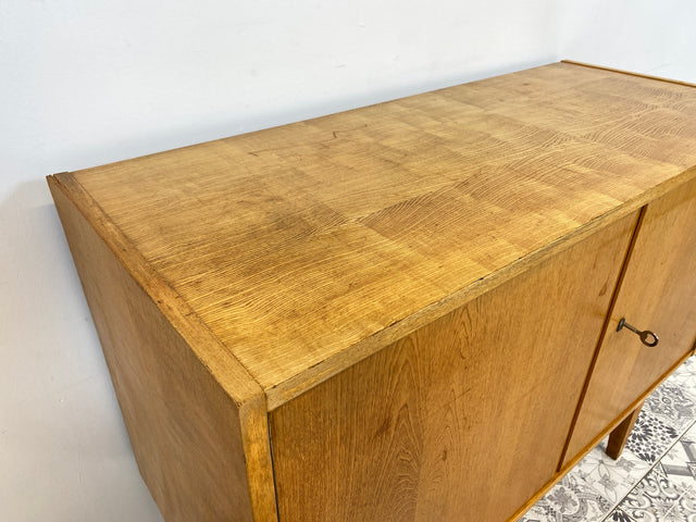 WMK Stilvolle Mid-Century Kommode 602/A aus 1966 in Senesche, ein zeitloses Original von Franz Ehrlich für VEB Hellerau # Schrank Fernsehkommode TV-Lowboard Sideboard Schuhschrank 60er DDR Vintage